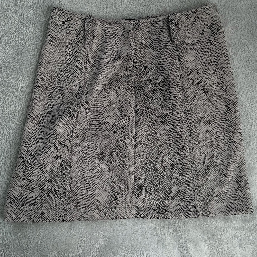 Haute Monde Skirt